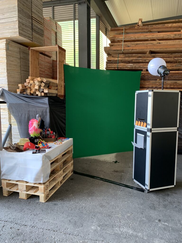 FotoBox.ch - Sommerfest - Büchel und Stieger Treuhand AG